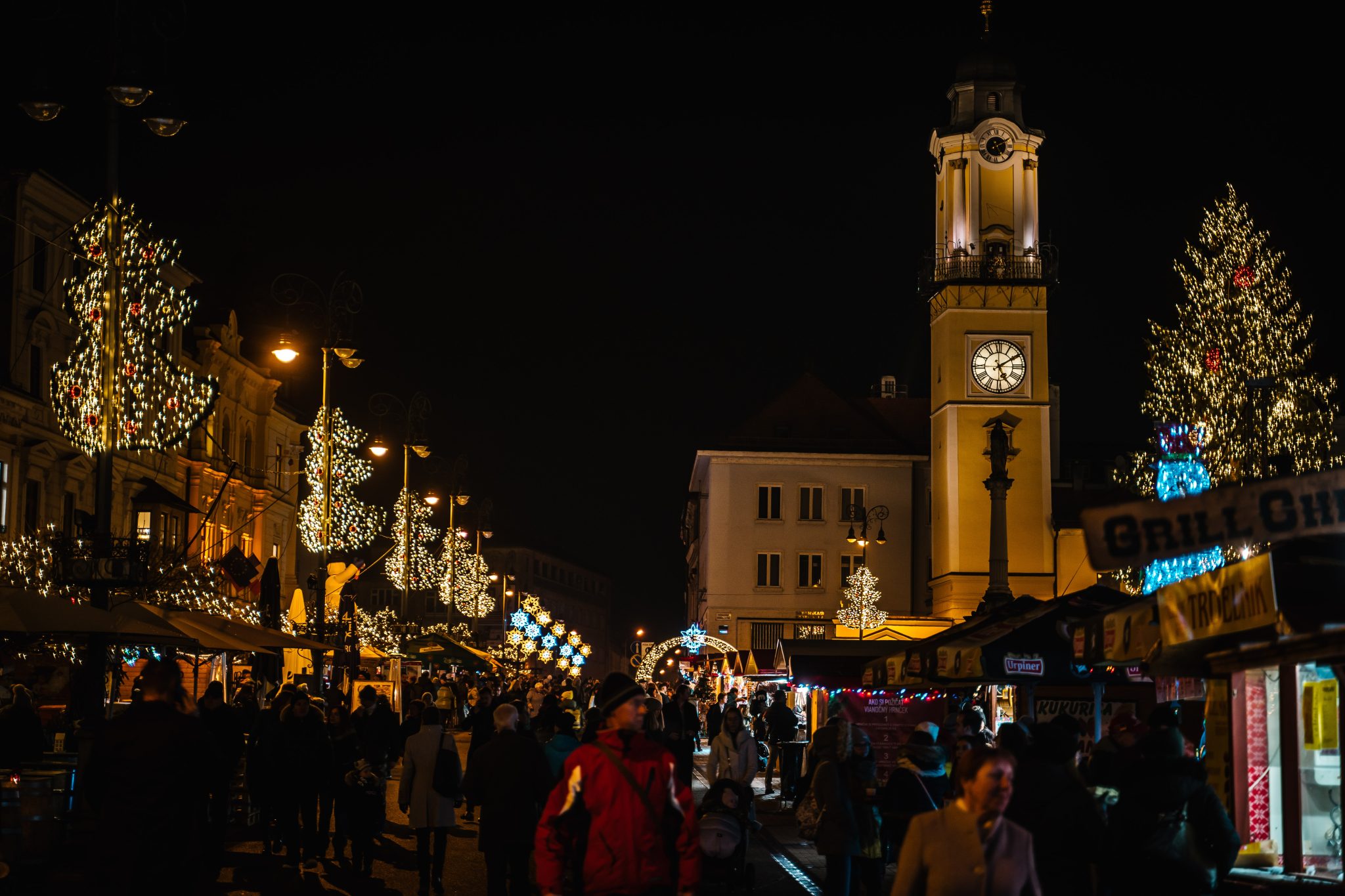 Vianočné trhy v Banskej Bystrici tento rok nebudú Banská Bystrica