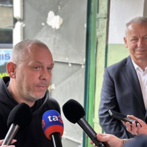 Tomáš Miklóši, súkromný dopravca