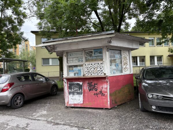 Nevyužívané stánky budú odstránené