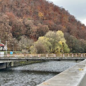 Most pri malej železničnej stanici