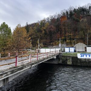 Most pri malej železničnej stanici