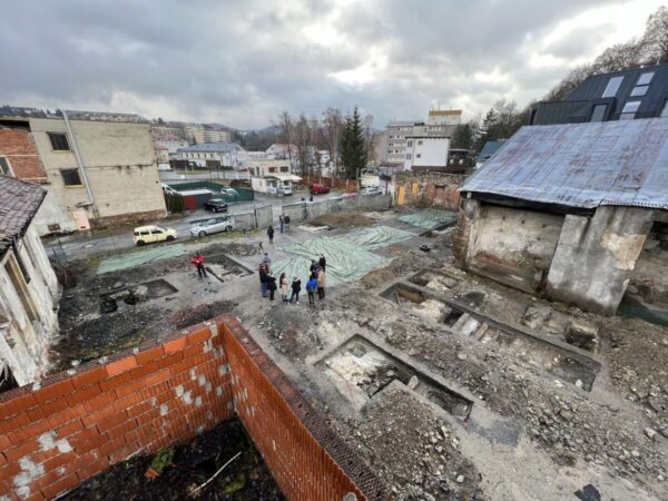 Medeny-Hamor-10-1200x900