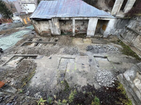 Medeny-hamor-13-1200x900