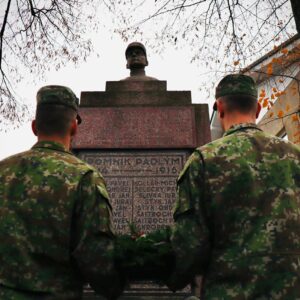 e167ee33-bfc4-4a8d-8ea0-ba40caf455b7