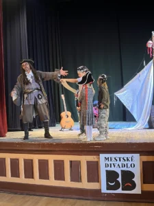 pre-deti-krajina-piratov-10